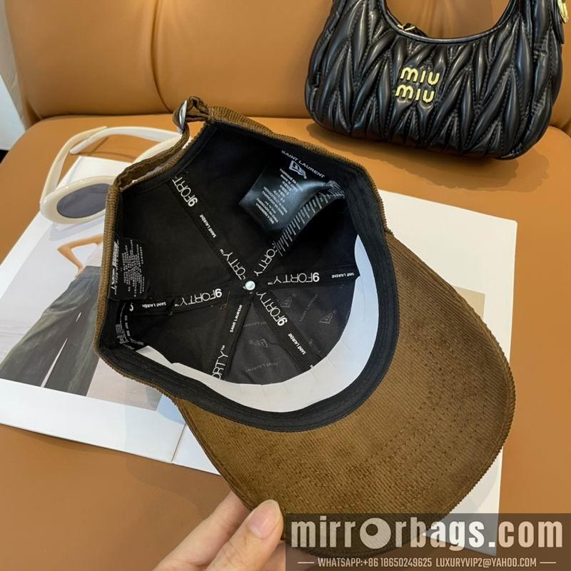Replica YSL Hat dx26