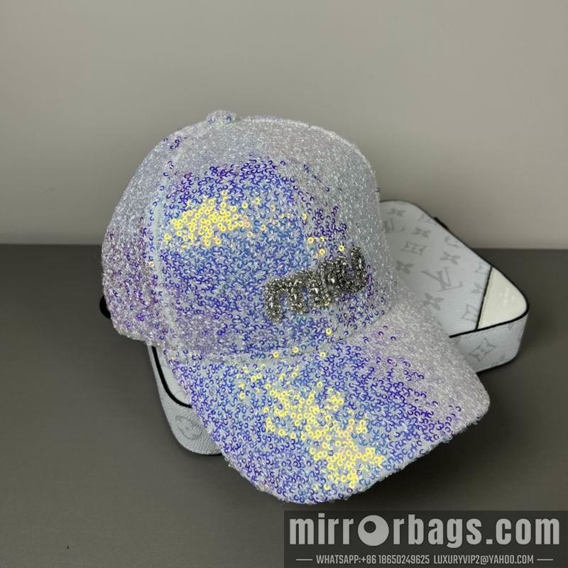 Replica Miumiu Hat dx40