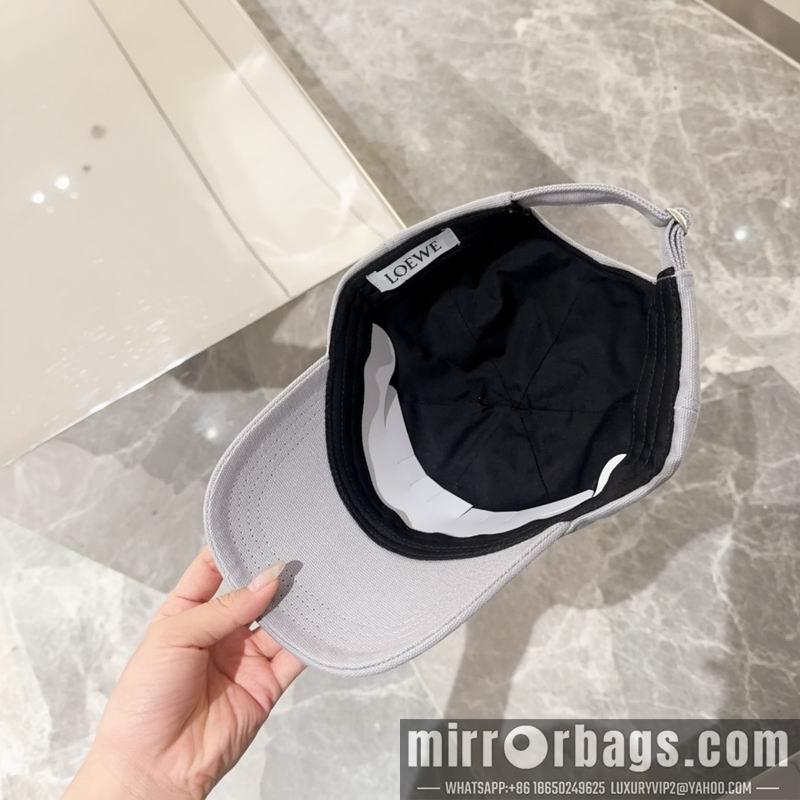 Replica Loewe Hat dx22