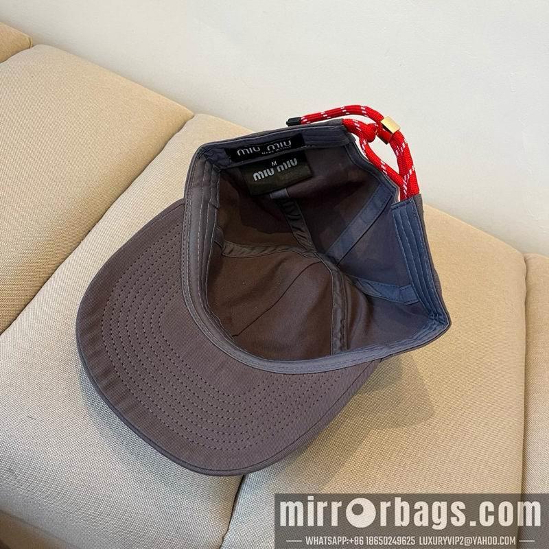 Replica Miumiu Hat dx32