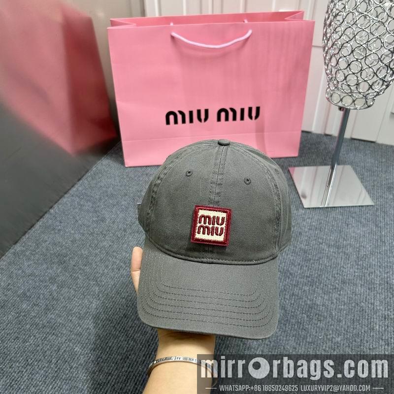 Replica Miumiu Hat dx71
