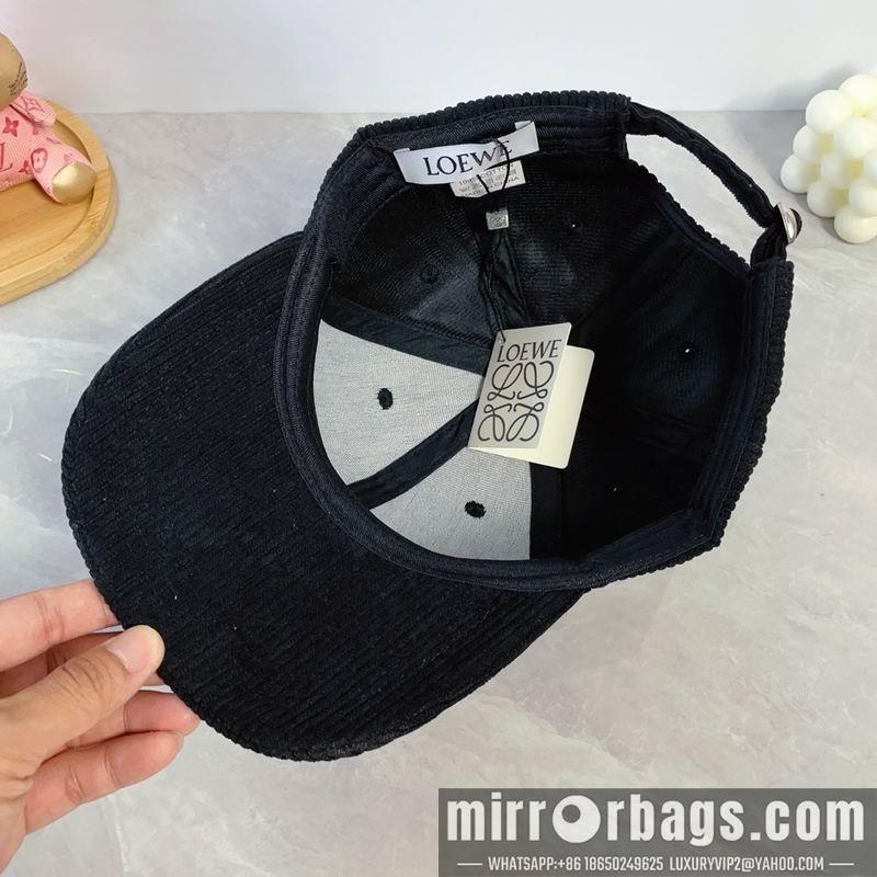 Replica Loewe Hat dx15
