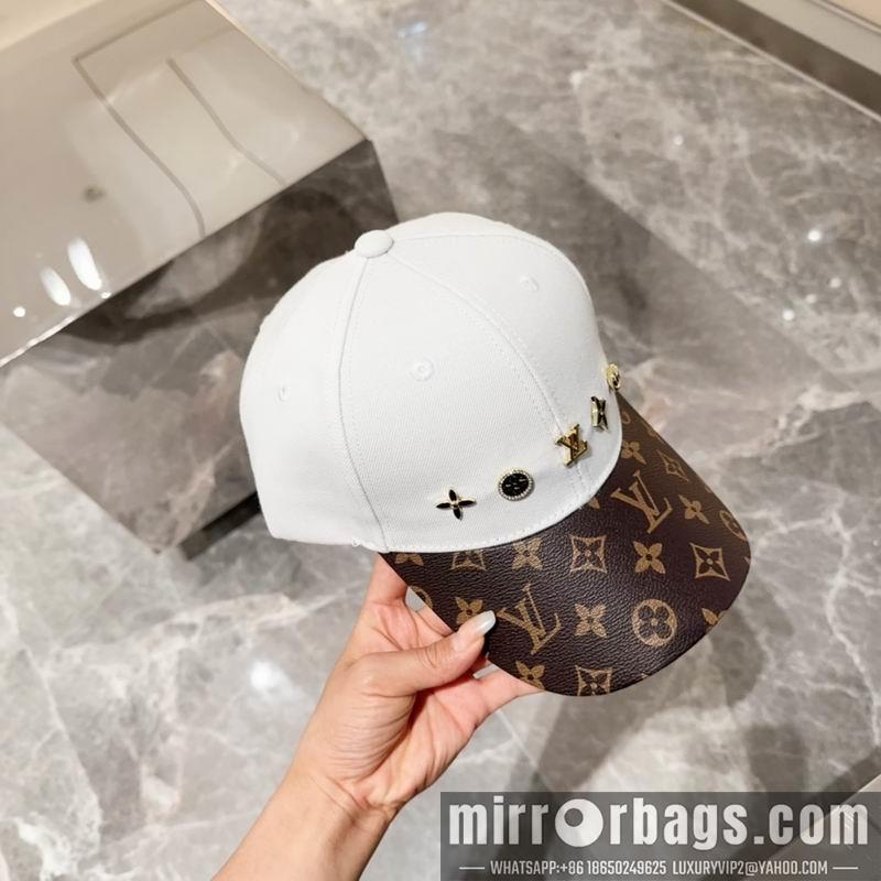 Replica LV Hat 041704