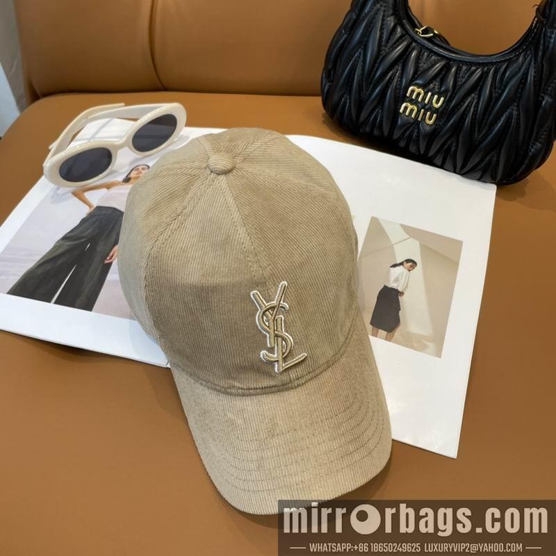Replica YSL Hat dx26