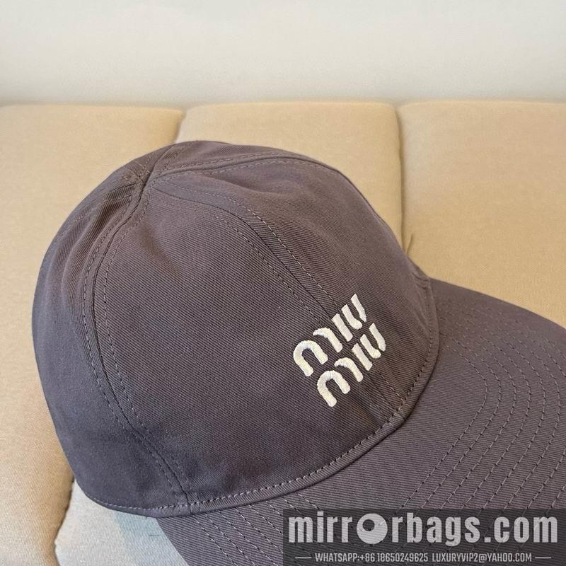 Replica Miumiu Hat dx32