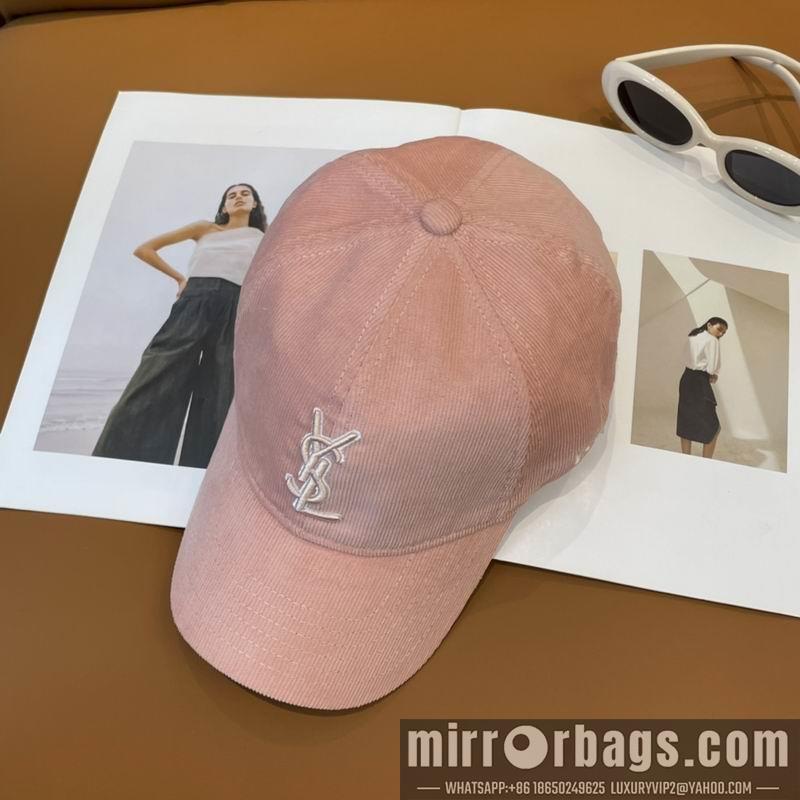 Replica YSL Hat dx26