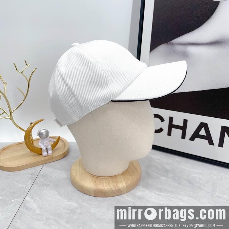 Replica Chanel Hat dx39