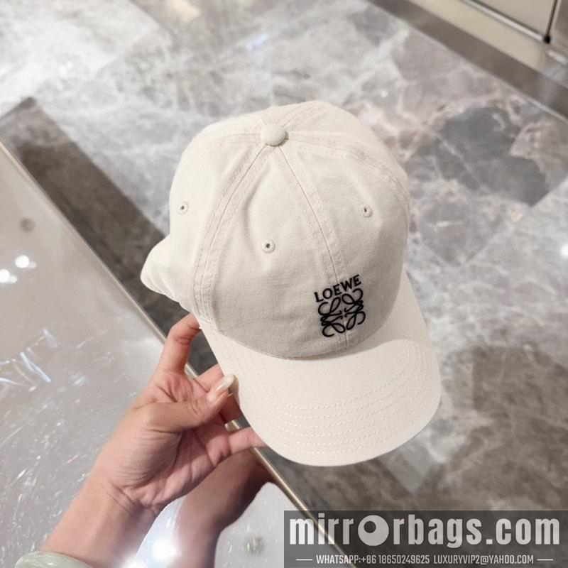 Replica Loewe Hat dx56