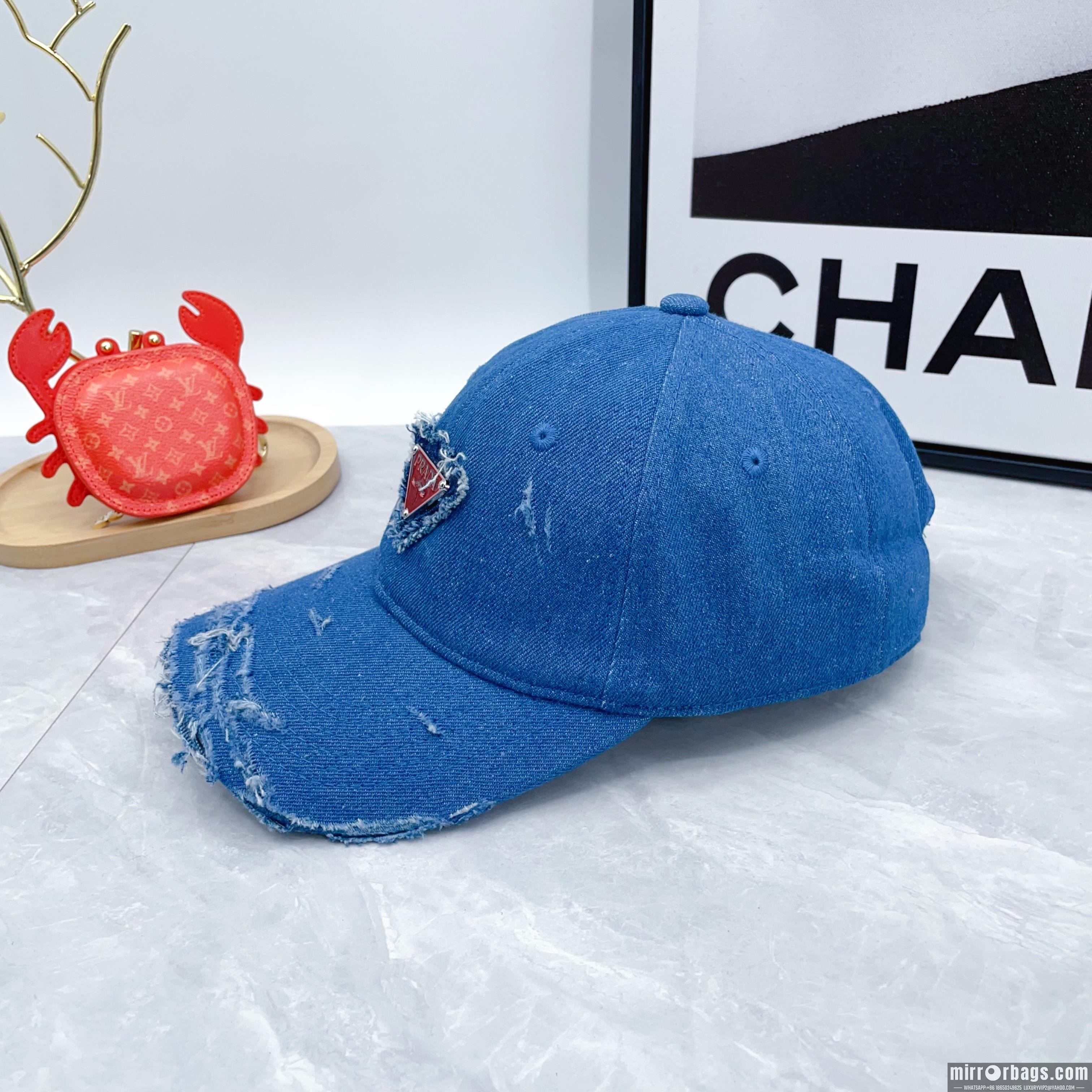 Replica Prada Hat dx01