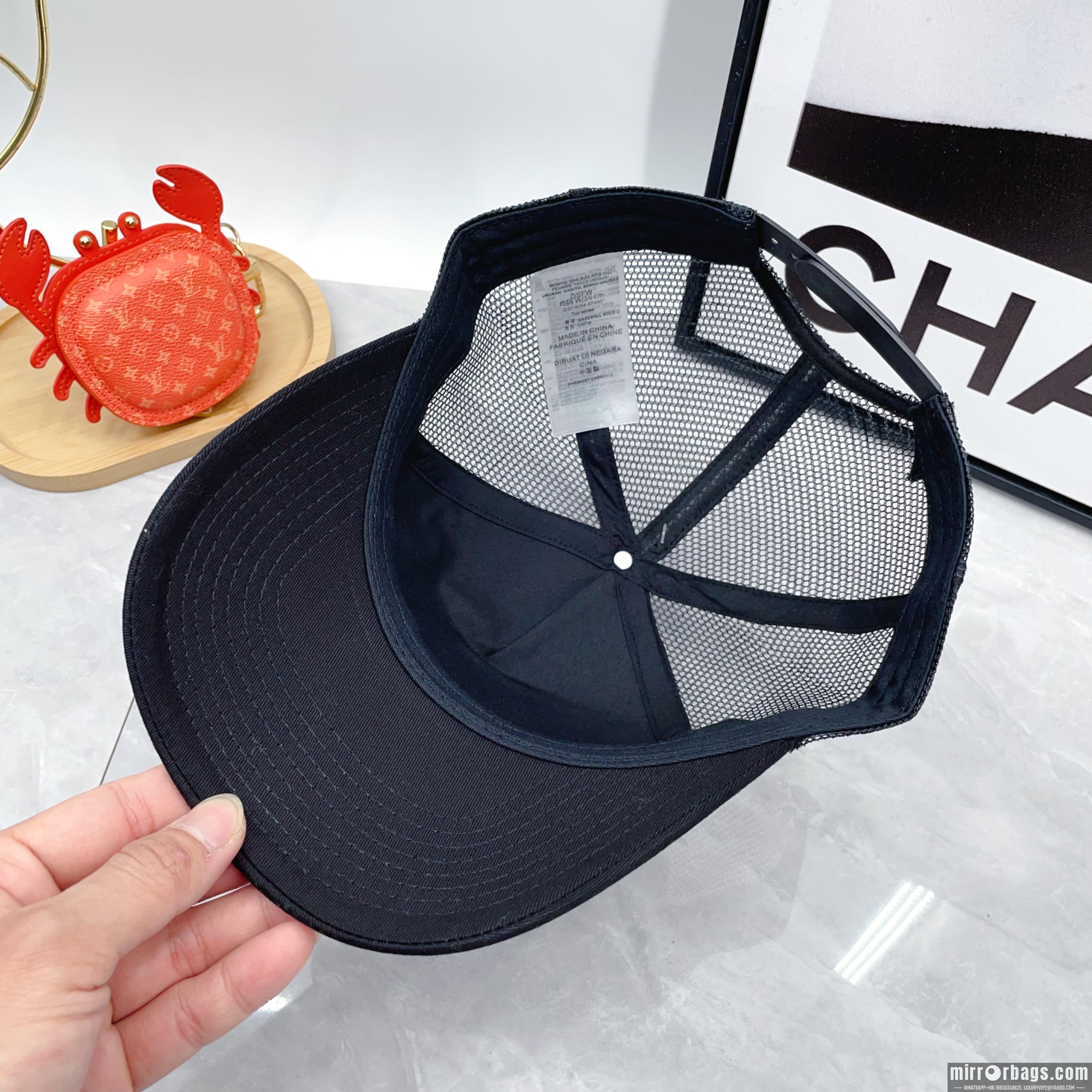 Replica Adidas Hat dx02