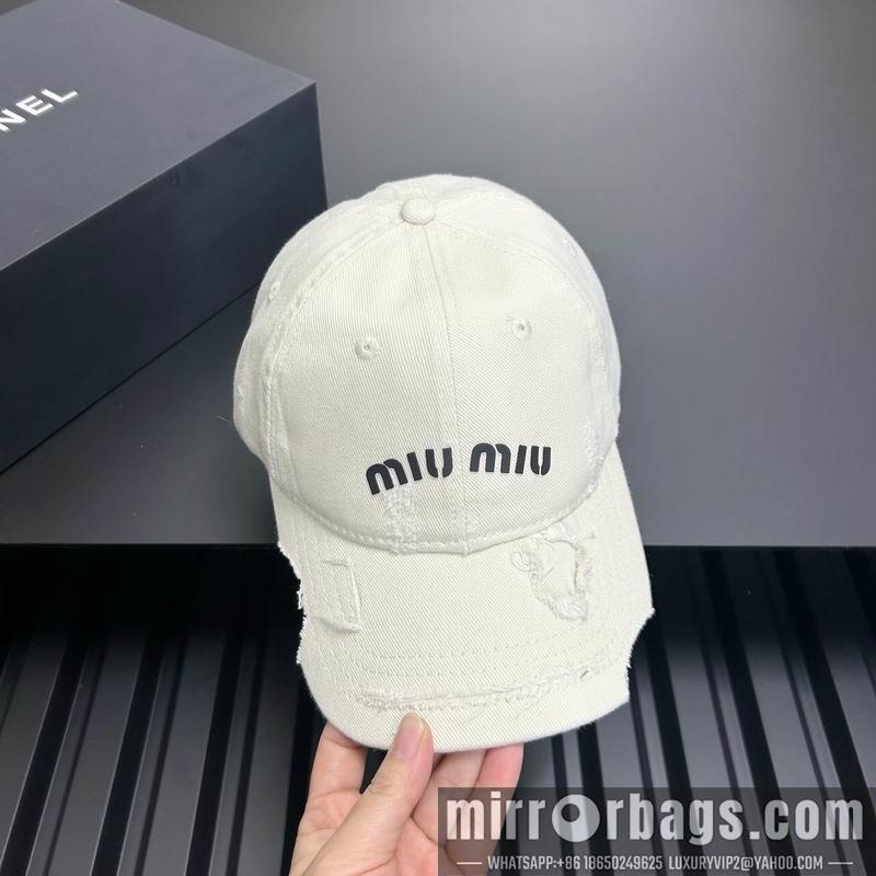Replica Miumiu Hat dx06