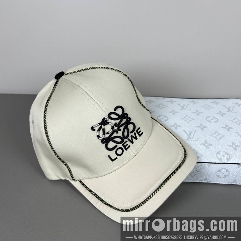 Replica Loewe Hat dx47