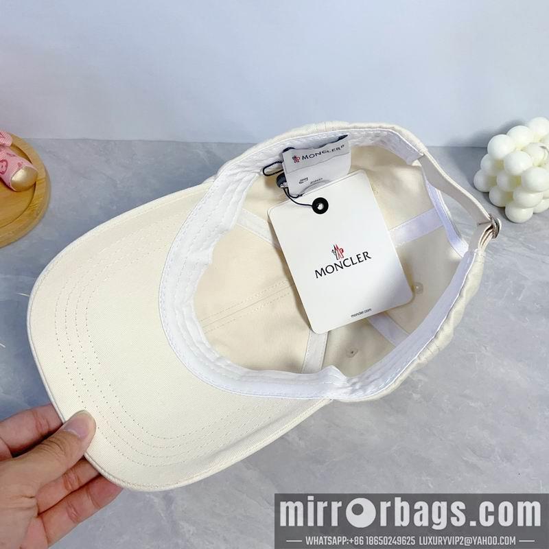 Replica Moncler Hat dx07