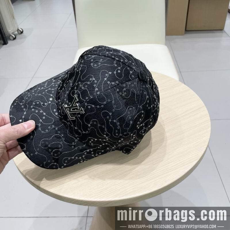 Replica LV Hat 041402