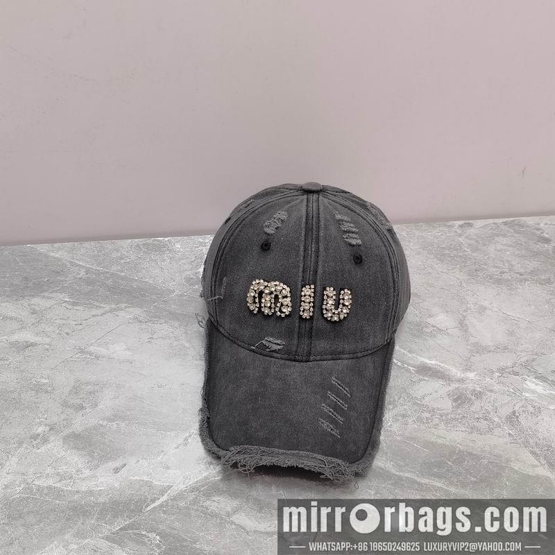 Replica Miumiu Hat dx09
