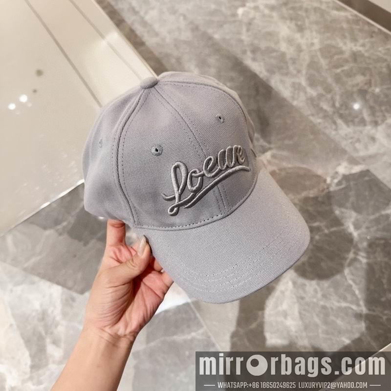 Replica Loewe Hat dx44