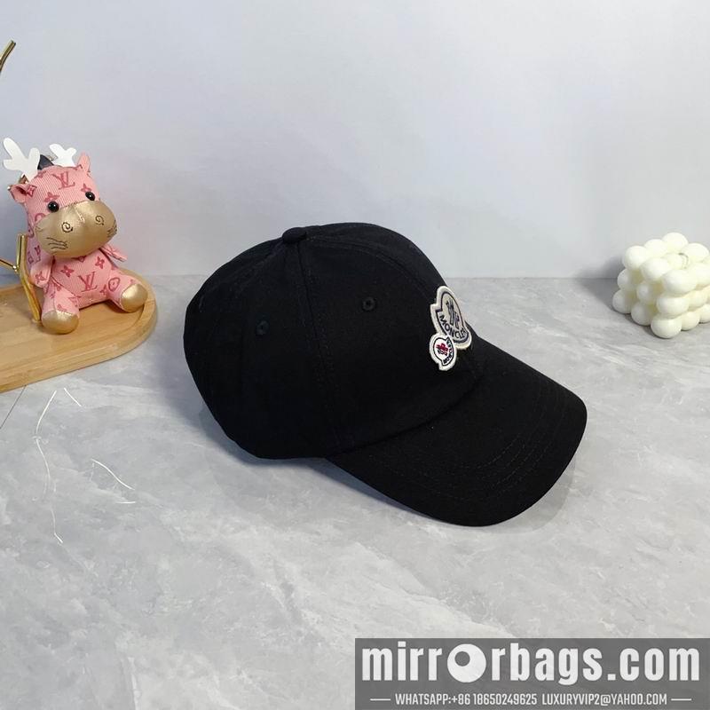 Replica Moncler Hat dx08