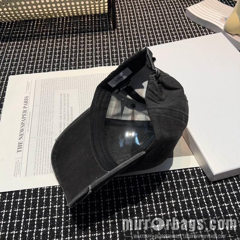 Replica Loewe Hat dx08