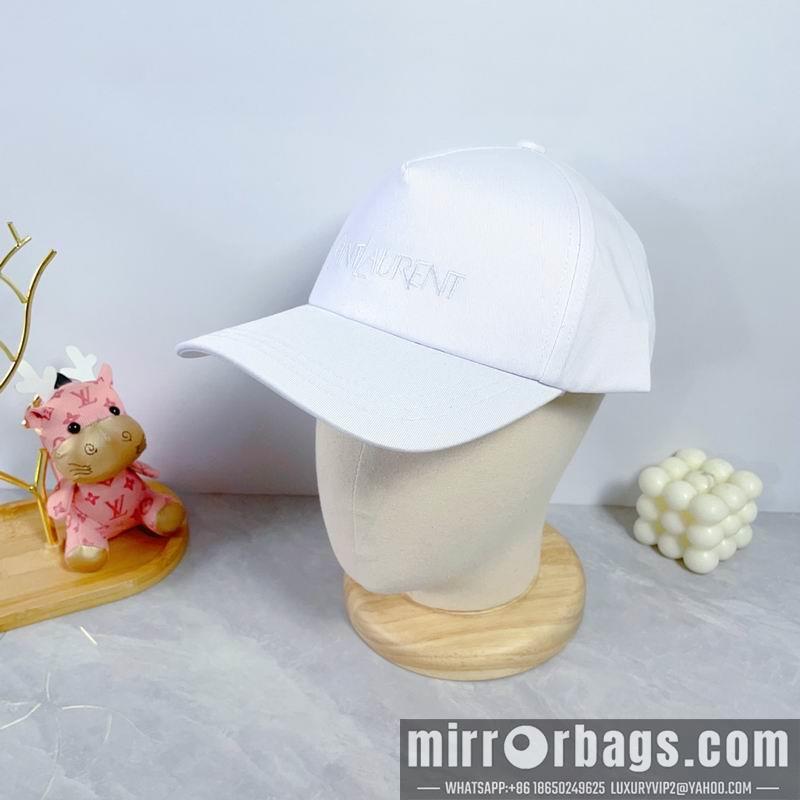 Replica YSL Hat dx20