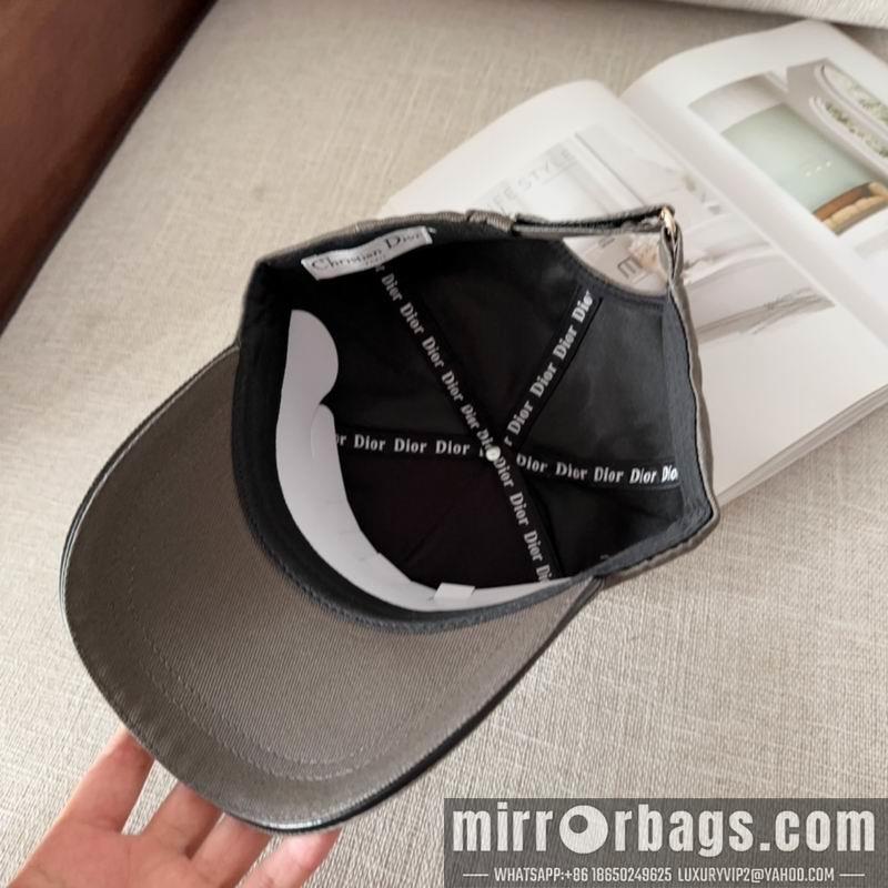 Replica Dior Hat dx09
