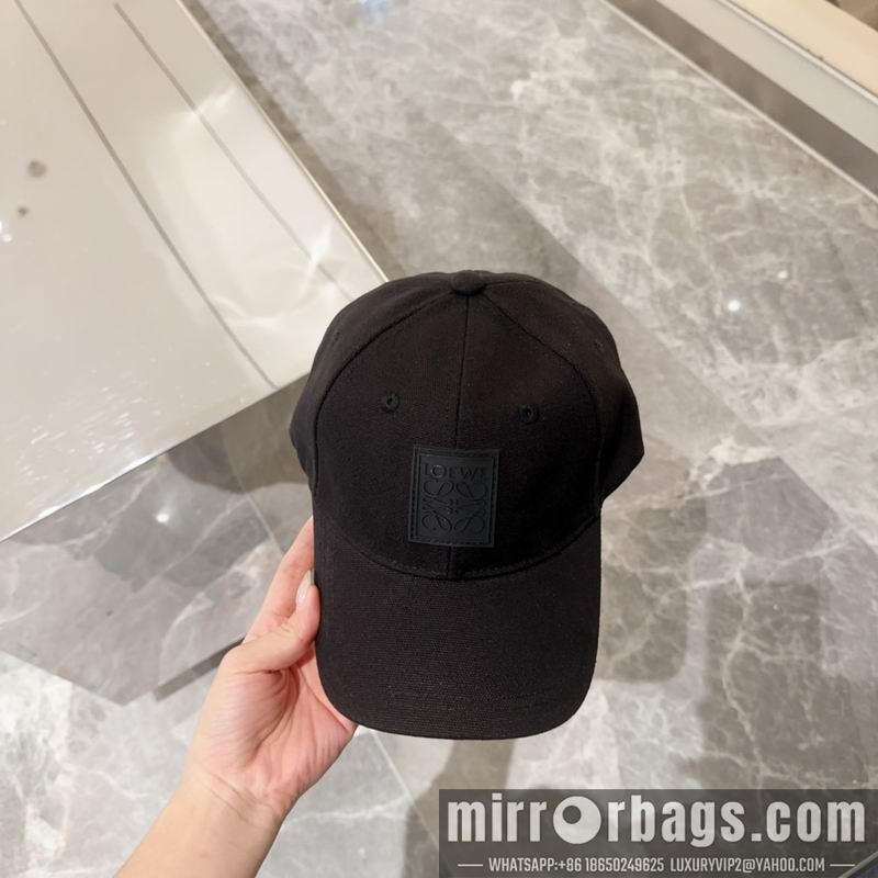 Replica Loewe Hat dx19