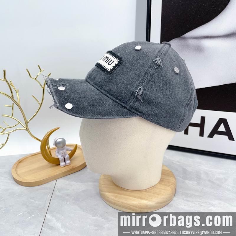 Replica Miumiu Hat dx22
