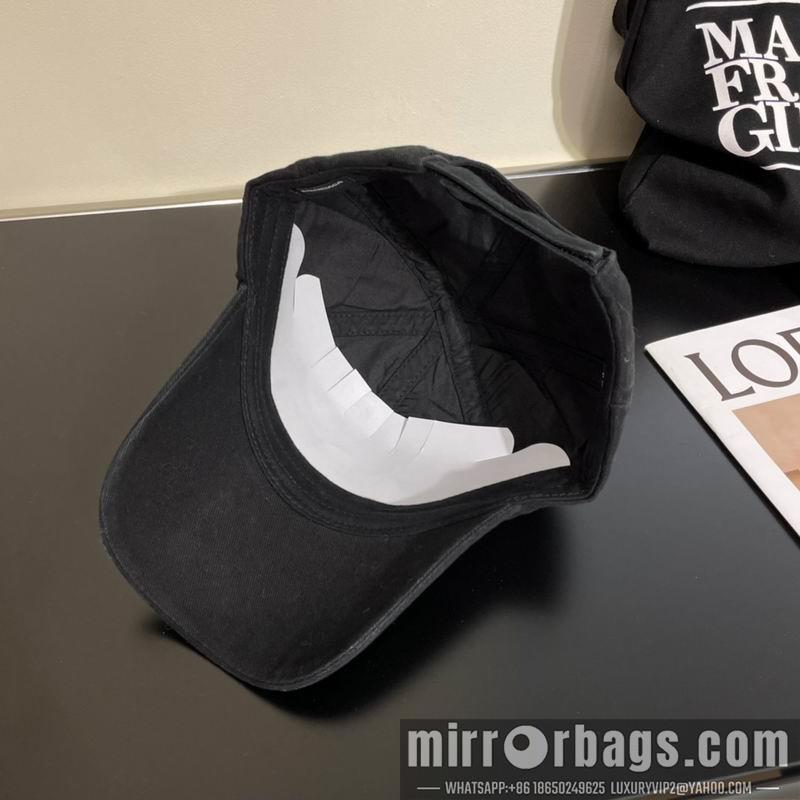 Replica Diesel Hat 042701
