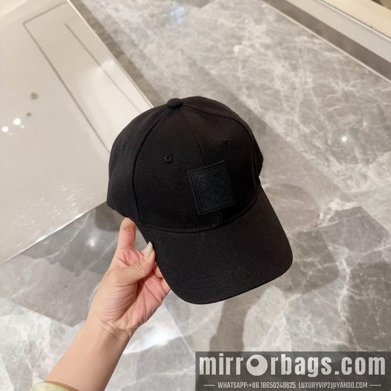 Replica Loewe Hat dx19