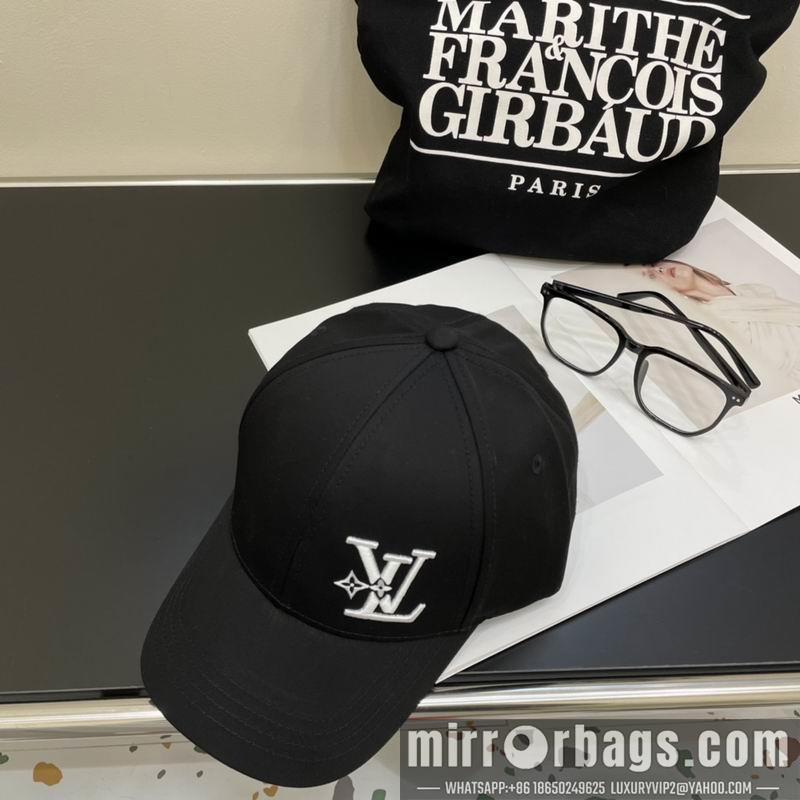Replica LV Hat 042702