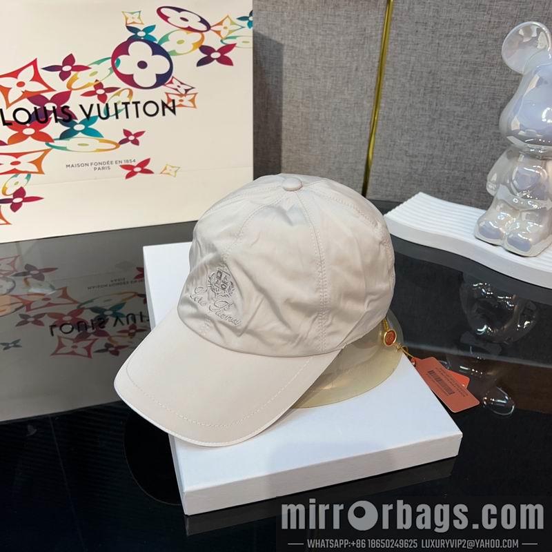 Replica Loro Paina Hat dx01