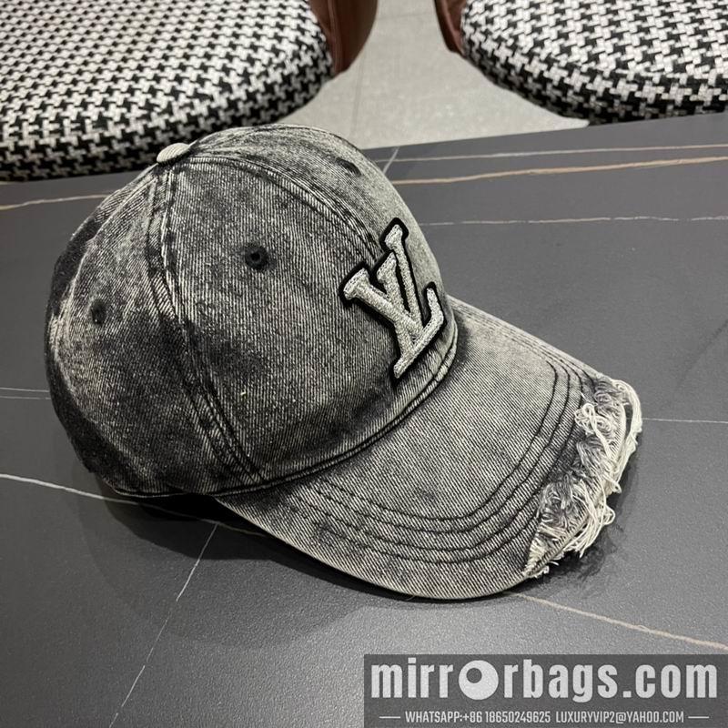 Replica LV Hat 042707
