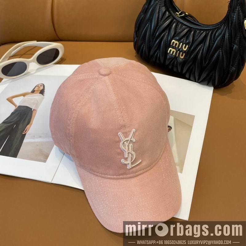Replica YSL Hat dx26