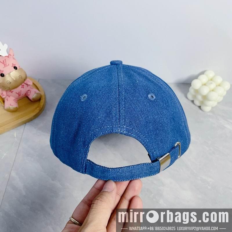 Replica Miumiu Hat dx38