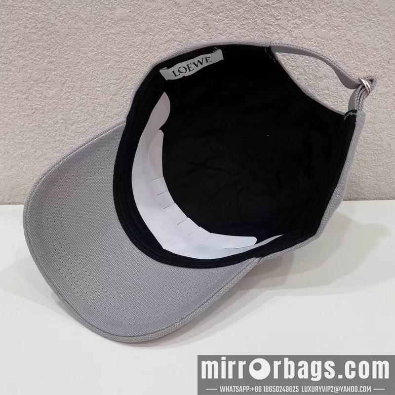 Replica Loewe Hat 102801