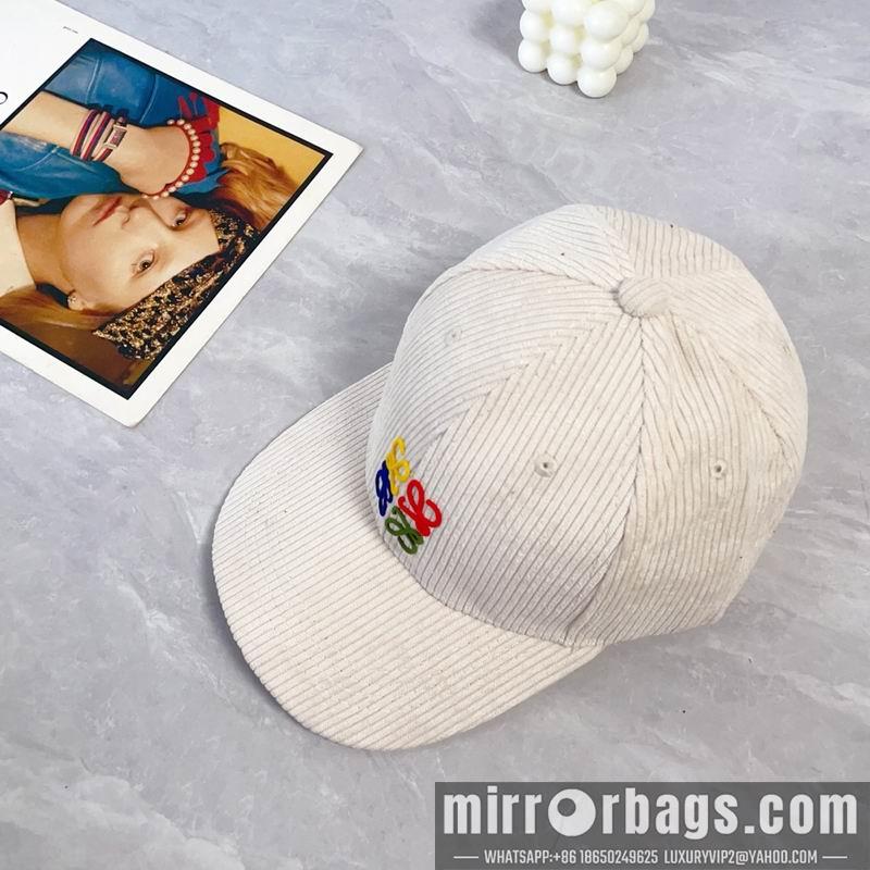 Replica Loewe Hat dx15