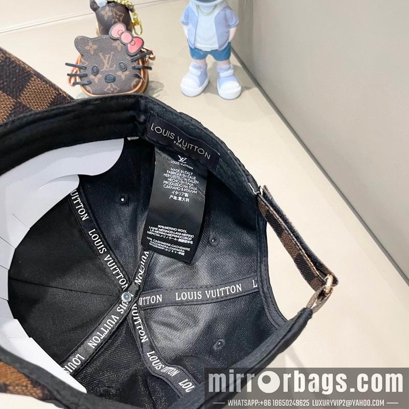 Replica LV Hat 081803