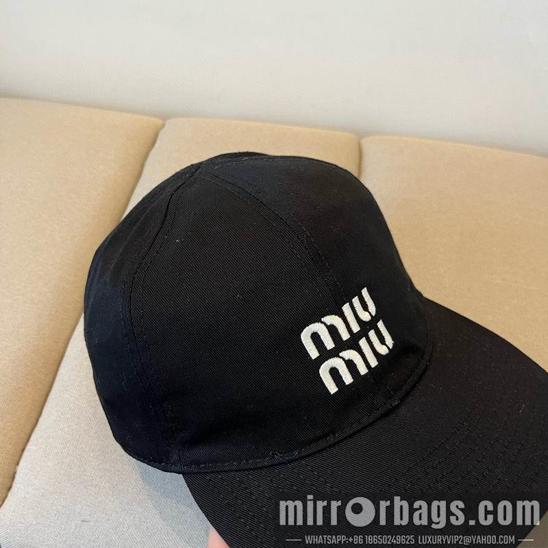 Replica Miumiu Hat dx32