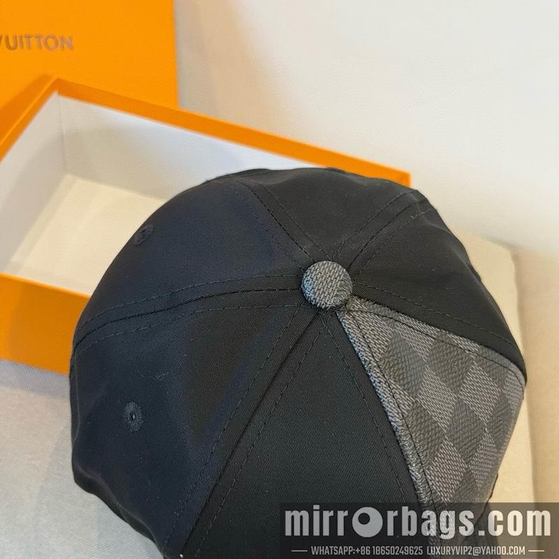 Replica LV Hat dx37