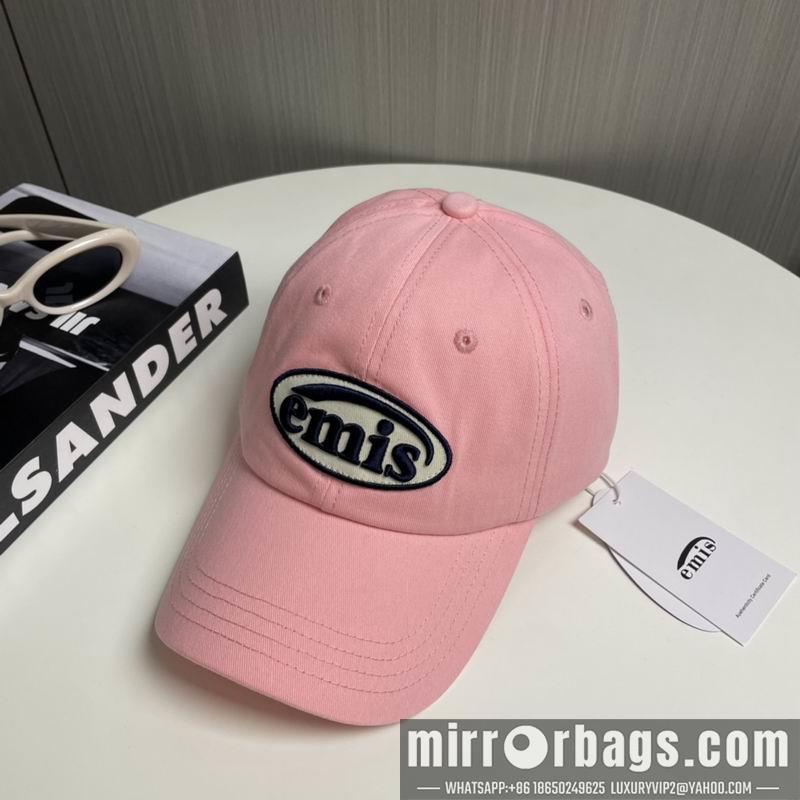 Replica Emis Hat 121401