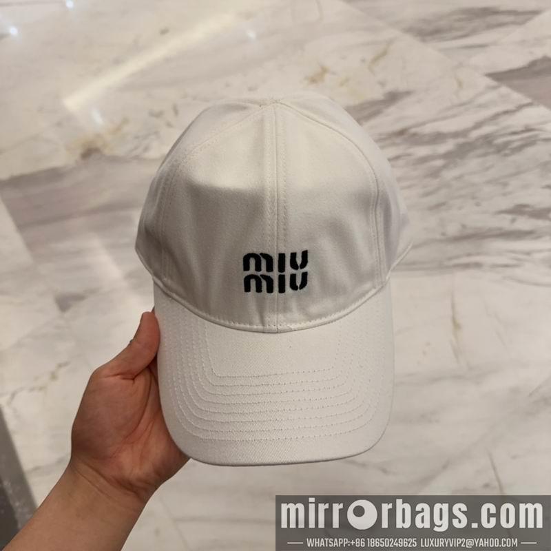 Replica Miumiu Hat dx35