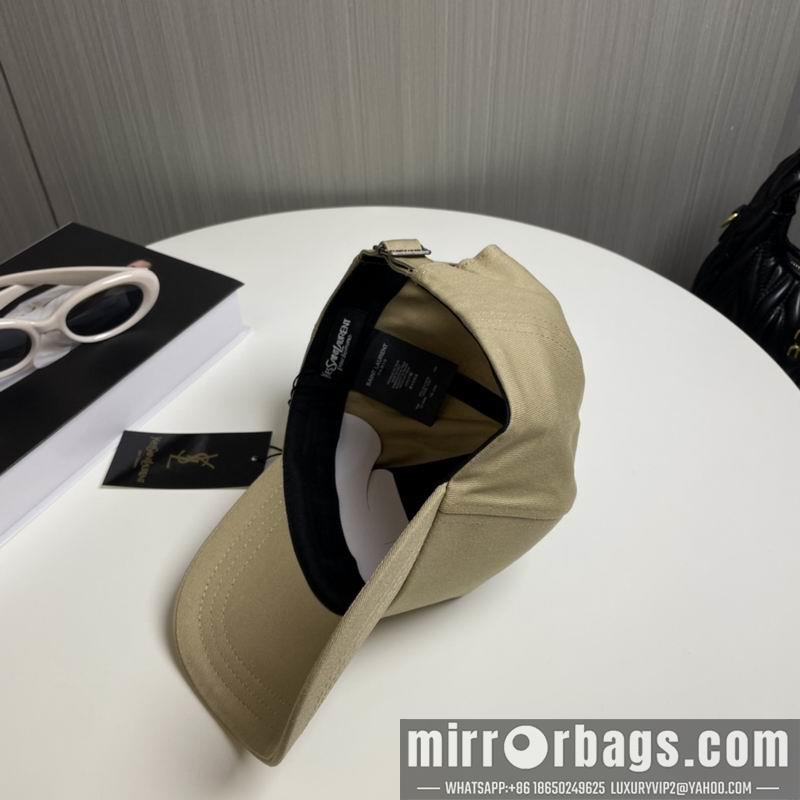 Replica YSL Hat dx13