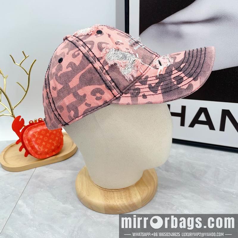 Replica MM6 Hat dx27
