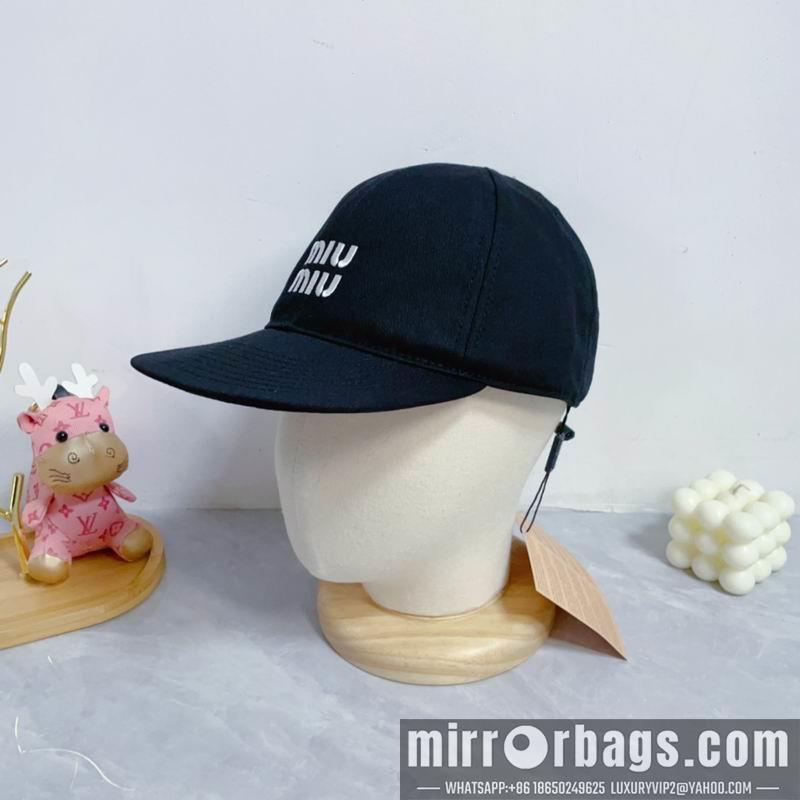 Replica Miumiu Hat dx30