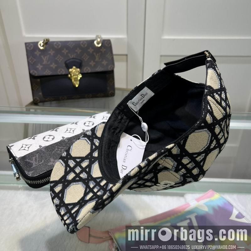 Replica Dior Hat dx33