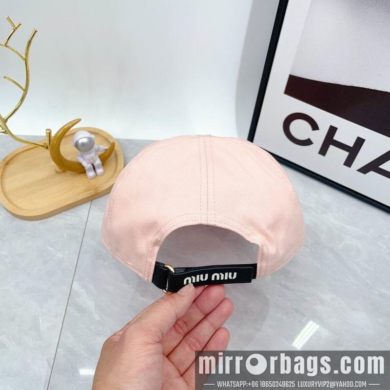 Replica Miumiu Hat dx07