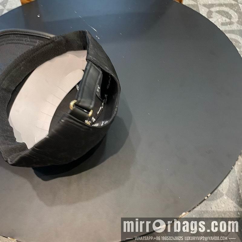Replica LV Hat 072213