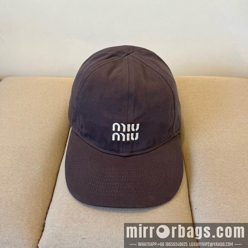 Replica Miumiu Hat dx32