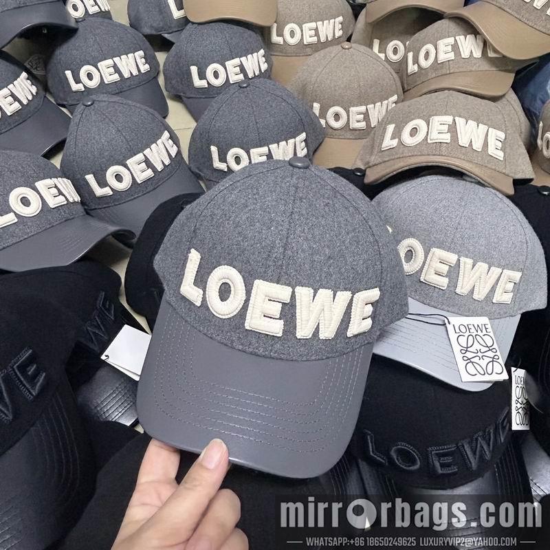 Replica Loewe Hat dx29