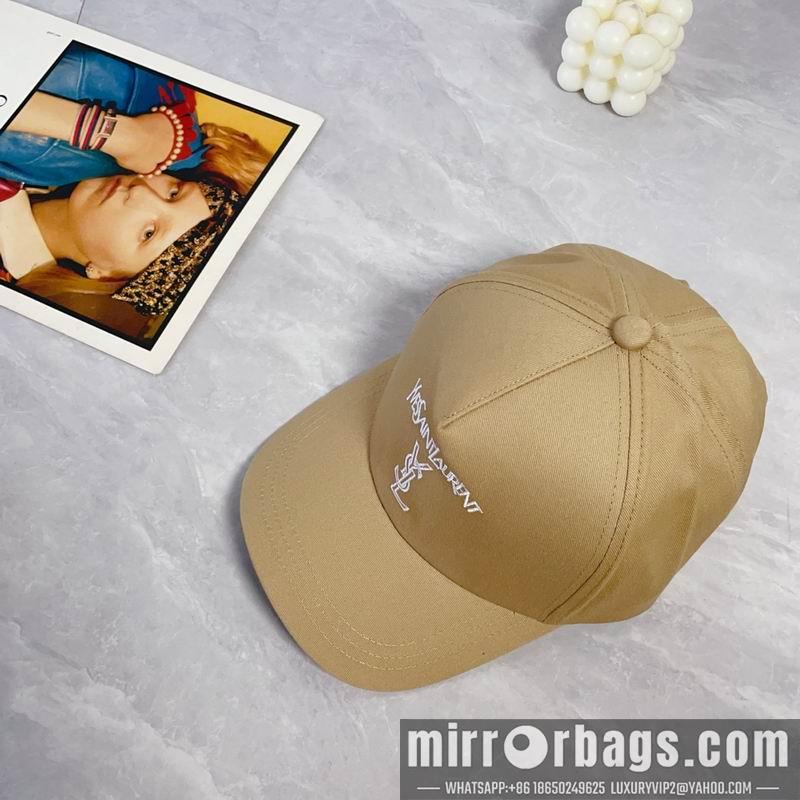 Replica YSL Hat dx18