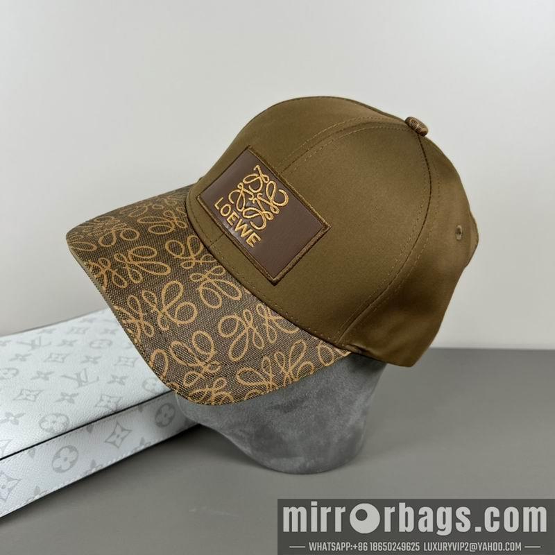 Replica Loewe Hat dx37